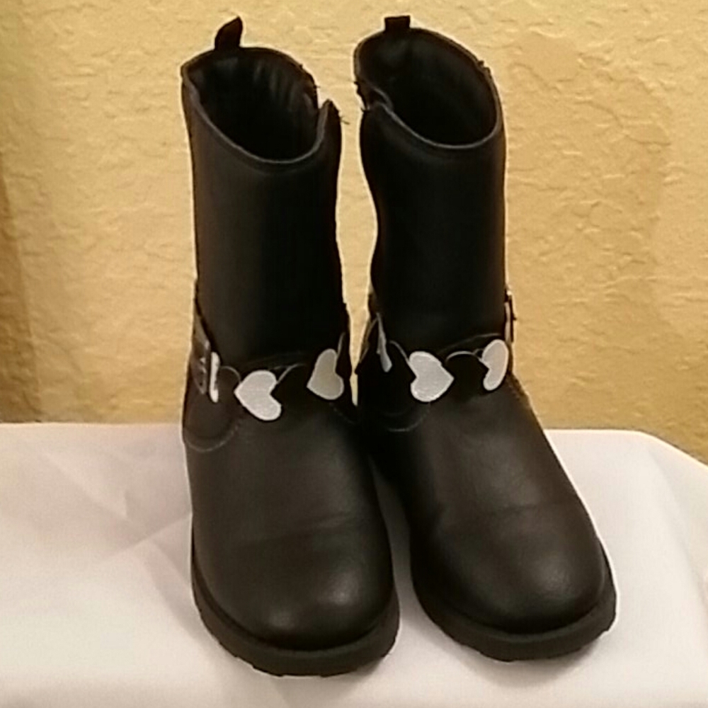 Carter's toddler's boots